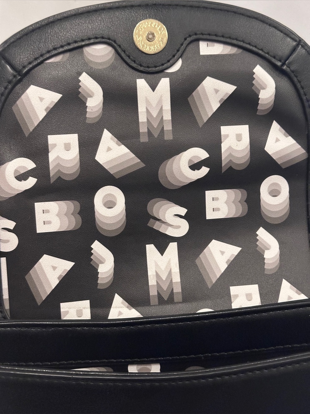 Marc Jacobs Black Embossed Logo Crossbody Bag - Picture 3 of 11